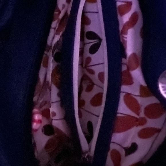 Women's Blue Purse Handbag. Purchased in Scotland. Pre-loved! Mint Condition! - Picture 4 of 8